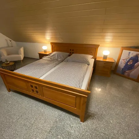 Διαμέρισμα Messmer Mit Balkon *