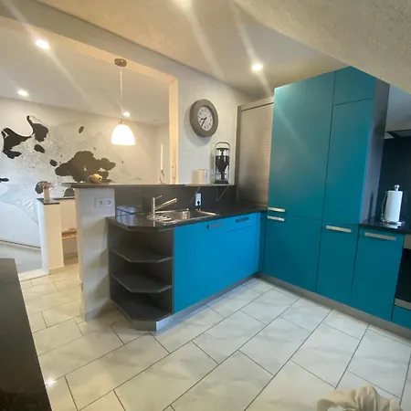 Διαμέρισμα Messmer Mit Balkon *