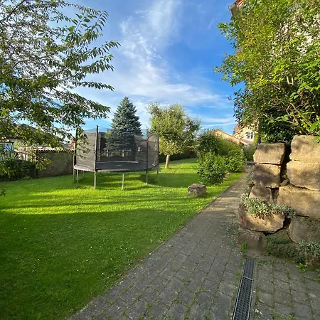 Messmer Mit Balkon דירה