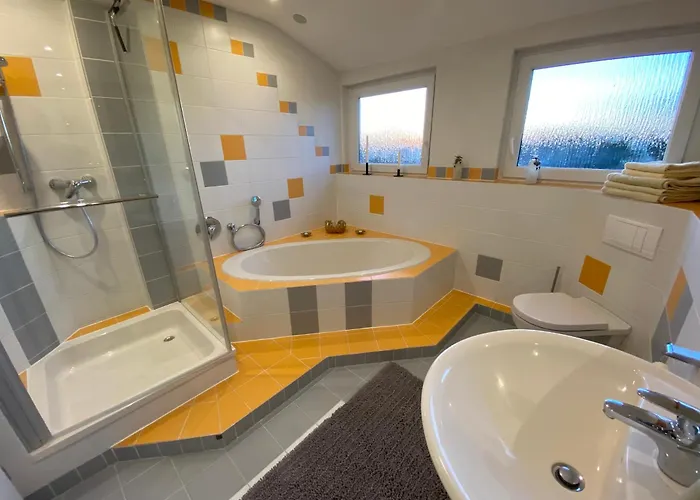 Appartement Messmer Mit Balkon